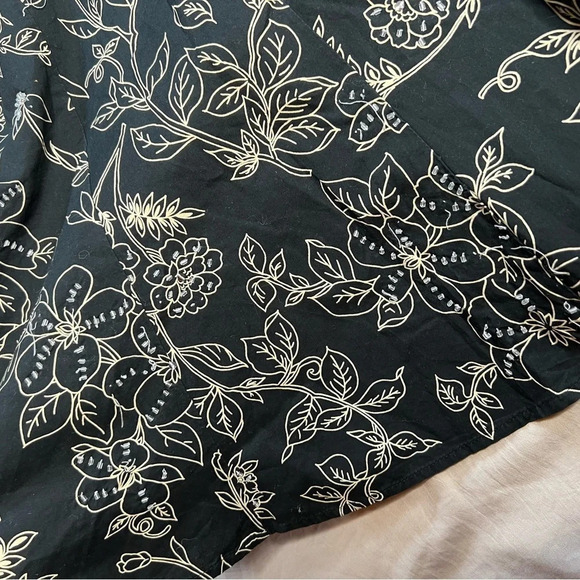 Ann Taylor LOFT Black Floral Sequins A-Line Skirt Size 4 Knee Length - Picture 11 of 12